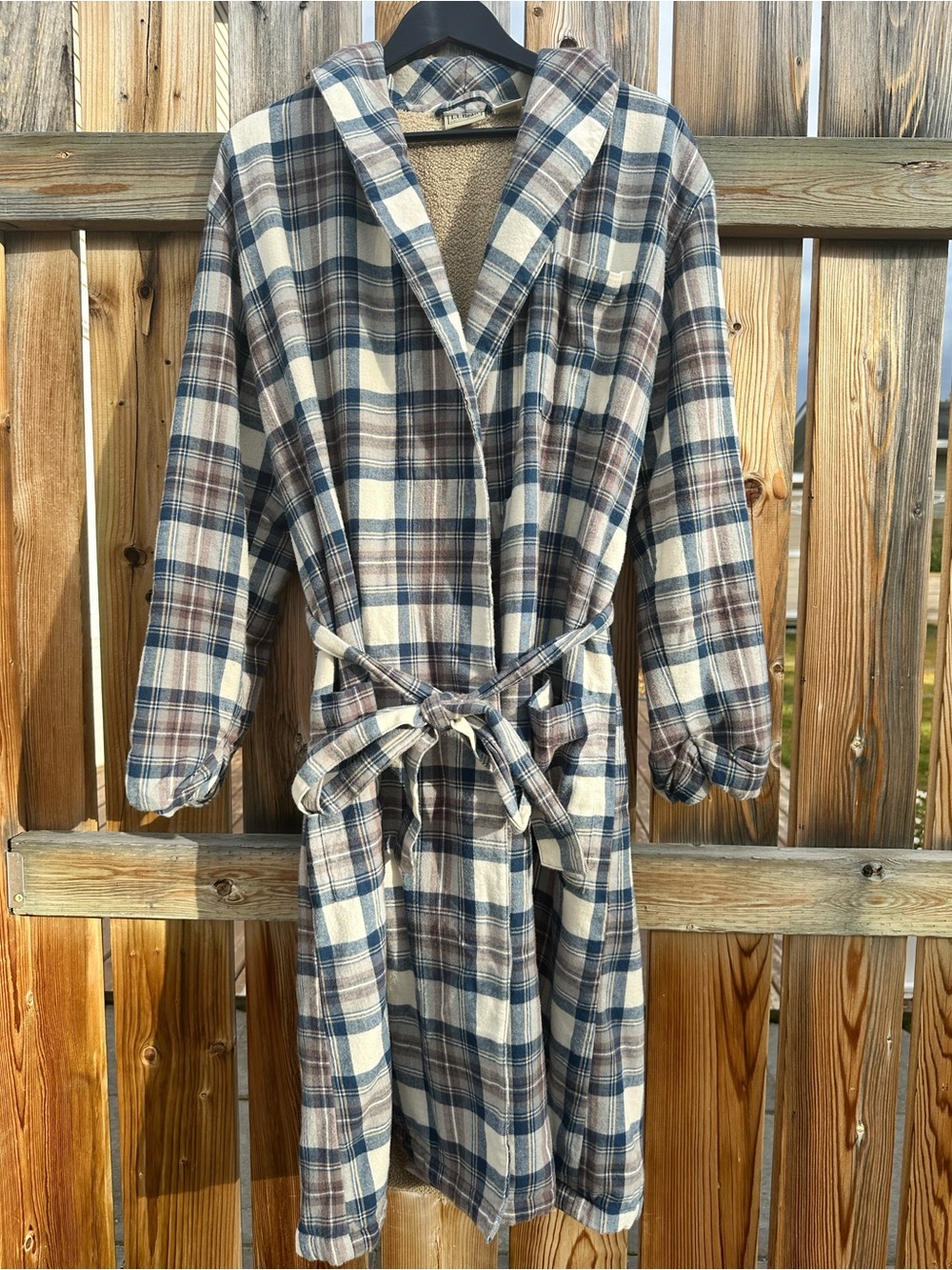 L.L. Bean Sherpa Lined Plaid Flannel Robe Cozy Unisex Oversized M Blue White